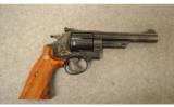 Smith & Wesson Model 29-3
Alaskan Silver Anniversary Edition
.44 MAG - 2 of 9