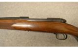 Winchester Pre '64 Model 70 Standard Grade
.30-06 SPRG. - 8 of 9