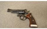Smith & Wesson Model 19
357 MAG. - 1 of 9