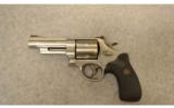 Smith & Wesson Model 629-5
.44 MAG. - 1 of 9