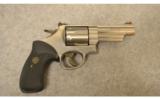 Smith & Wesson Model 629-5
.44 MAG. - 2 of 9