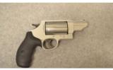 Smith & Wesson GovernorStainless .45 LC , .45 ACP, .410 GA. - 1 of 9