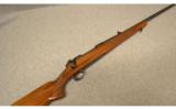 Winchester Model 70
Pre '64
.300 WBY - 1 of 9