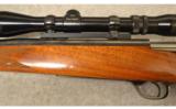 Weatherby Mark V Deluxe
7MM WBY. - 8 of 9