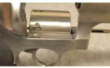 Ruger Super Redhawk
Stainless .454 Casull / .45 LC - 7 of 8