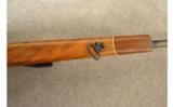 Weatherby Mark V Deluxe
.300 WBY - 4 of 9