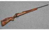 Weatherby Mark V .270 Wby. Magnum - 1 of 8