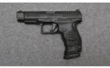 Walther PPQ
M2 in .40 Smith & Wesson - 2 of 3