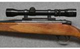 Weatherby ~ Mark V ~ .300 Weatherby Magnum. - 4 of 8