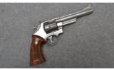 Smith & Wesson 629-3 in .44 Magnum. - 1 of 3