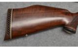 Weatherby ~ Mark V ~ .300 Weatherby Magnum. - 5 of 8