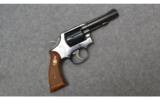 Smith & Wesson ~ 10-8 ~ .38 Smith & Wesson Special. - 1 of 3