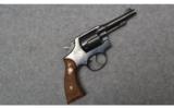 Smith & Wesson ~ 10-5 ~ .38 Smith & Wesson Special - 1 of 3