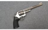 Smith & Wesson 29-2 in .44 Magnum. - 1 of 3