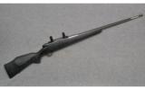 Weatherby ~ Mark V ~ .300 Weatherby Magnum ~ LH - 1 of 8