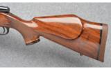 Weatherby ~ Mark V Deluxe ~ 270 Wby Mag - 8 of 9