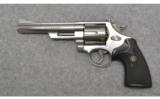 Smith & Wesson ~ 629-4 ~ .44 Mag - 2 of 3