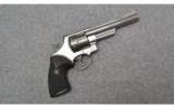 Smith & Wesson ~ 629-4 ~ .44 Mag - 1 of 3