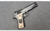 Smith & Wesson ~ SW1911 ~ .45ACP - 1 of 4