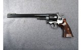 Smith & Wesson ~ 29-3 ~ .44 Magnum - 2 of 5