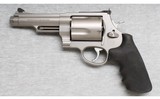 Smith & Wesson ~ 500 Performance Center ~ .500 S&W Magnum - 2 of 2