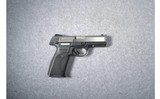 Ruger SR9 - 1 of 3