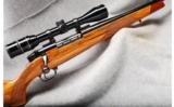 Weatherby
Mark V
.300 Wby Mag - 1 of 7