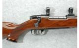 Weatherby Mark V Deluxe .340 WBY MAG - 2 of 7