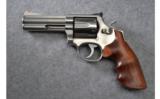 Smith & Wesson 686 Combat .357 Magnum - 2 of 2