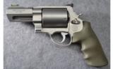 Smith & Wesson 460PC Performance Center Revolver in .460 S&W - 2 of 3