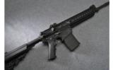 Colt Modular Carbine Semi Auto Rilfe in .308 Win with Conversion Kit - 1 of 9