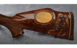 Weatherby Mark V Bolt Action Rifle in .270 WBY Mag with Custom Engraving - 6 of 9
