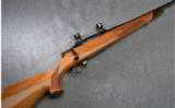 Weatherby Vanguard Bolt Action Rifle in .30-06 - 1 of 9