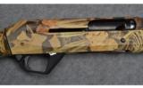 Benelli Super Black Eagle II Semi Auto Shotgun in 12 Gauge - 2 of 9