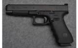 Glock Model 35 Gen 4 Semi Auto Pistol in .40 Cal - 2 of 4