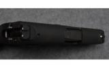Sig Sauer P250 Compact Semi Auto Pistol in 9mm - 4 of 4