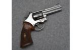 Smith & Wesson 617-6 Revolver in .22 LR - 1 of 4