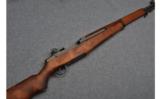 Winchester M1 Garand Military Rifle in .30-06 - 1 of 9