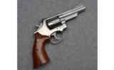 Smith & Wesson Model 66-2 Revolver in .357 Mag - 1 of 4