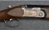 Beretta 690 Grade III Field Model 12 Gauge Over and Under Shotgun - 2 of 9