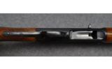 Browning Auto 5 Light Twelve Semi Auto Shotgun in 12 Gauge - 4 of 9