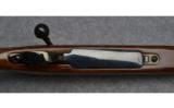 Weatherby Mark V Bolt Action Rifle in .240 Weatherby Mag - 4 of 8