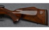 Weatherby Mark V Bolt Action Rifle in .240 Weatherby Mag - 6 of 8