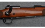 Winchester Model 70 Classic Featherweight Bolt Action RIfle in .280 Rem - 2 of 9
