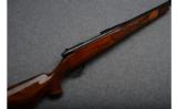 Weatherby Mark V Lazermark Rifle in .30-06 Sprg. LEFT HANDED - 1 of 9