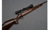 Weatherby Mark V Bolt Action Rifle in .300 Wby Mag - 1 of 9