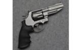 Smith & Wesson Pro Series 627 in .357 Mag NEW. - 1 of 4