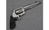 Smith & Wesson Performance Center 500 Revolver 7 1/2