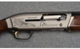 Browning Maxus Semi Auto Shotgun DU in 12 Ga - 3 of 9