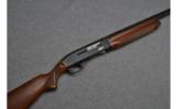 Remington SP-10 Magnum Semi Auto Shotgun in 10 Gauge - 1 of 9